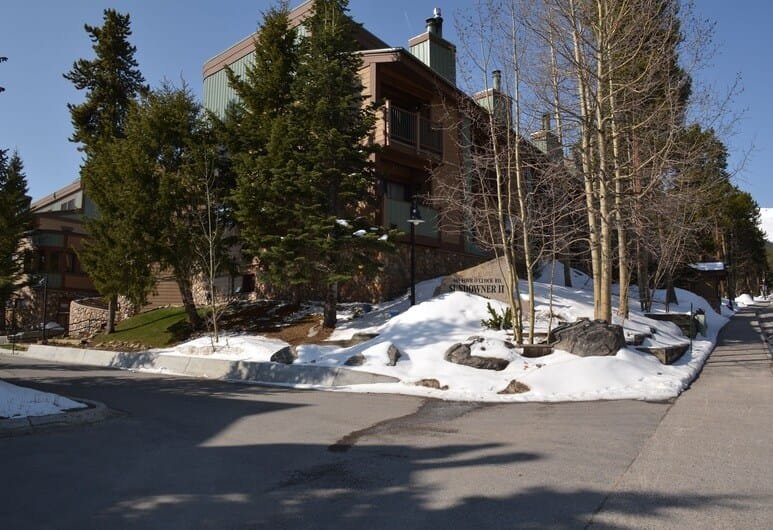 420 breck lodging