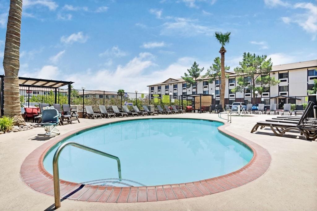 Las Vegas Strip Hotel Smoking Rooms USAWeed