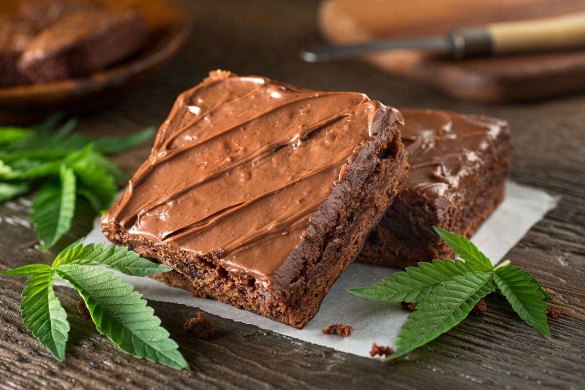 cannabis brownie