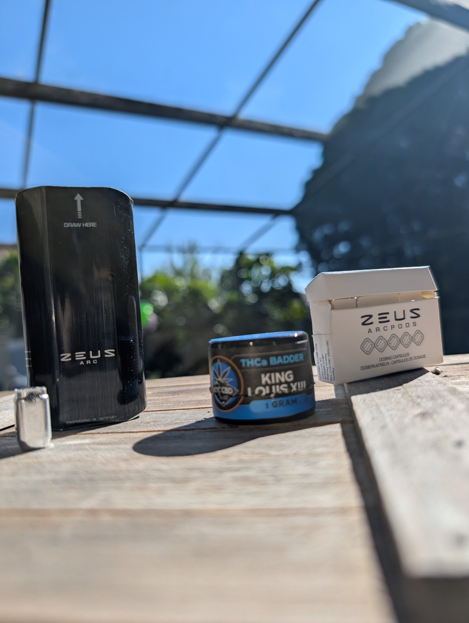 Zeus Arc GT4 b-roll beauty shot